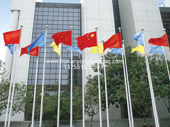 香港賽馬場奧運村9米上口徑80mm，下口徑152mm  3.0mm